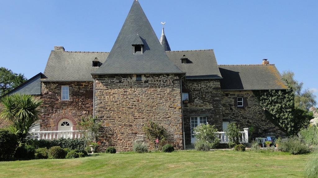 Manoir La Haie Chapeau Saint-Thurial Екстер'єр фото